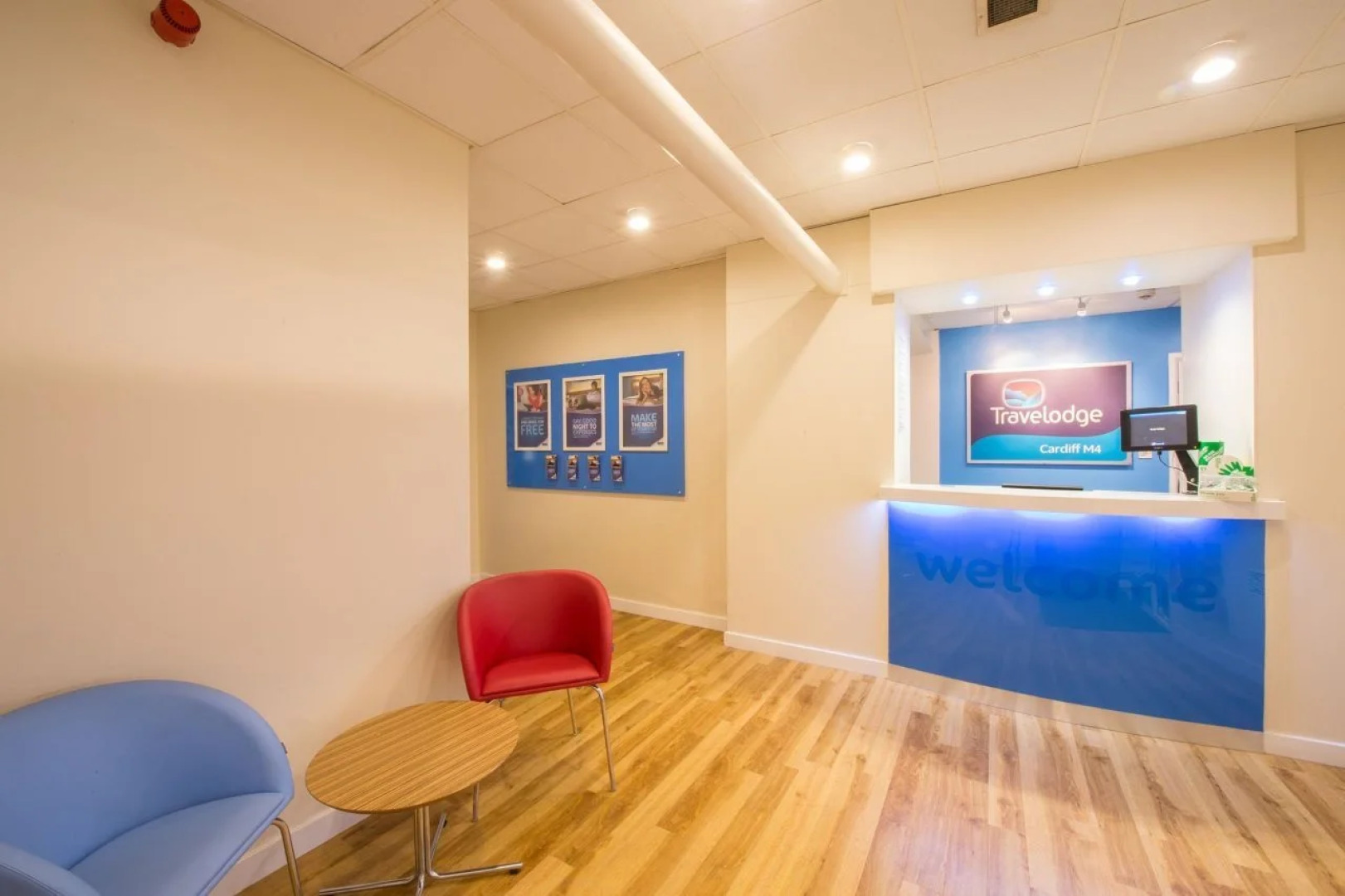 Travelodge Cardiff M4