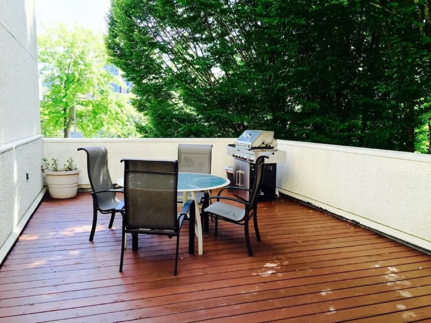 La Residence Suite Hotel