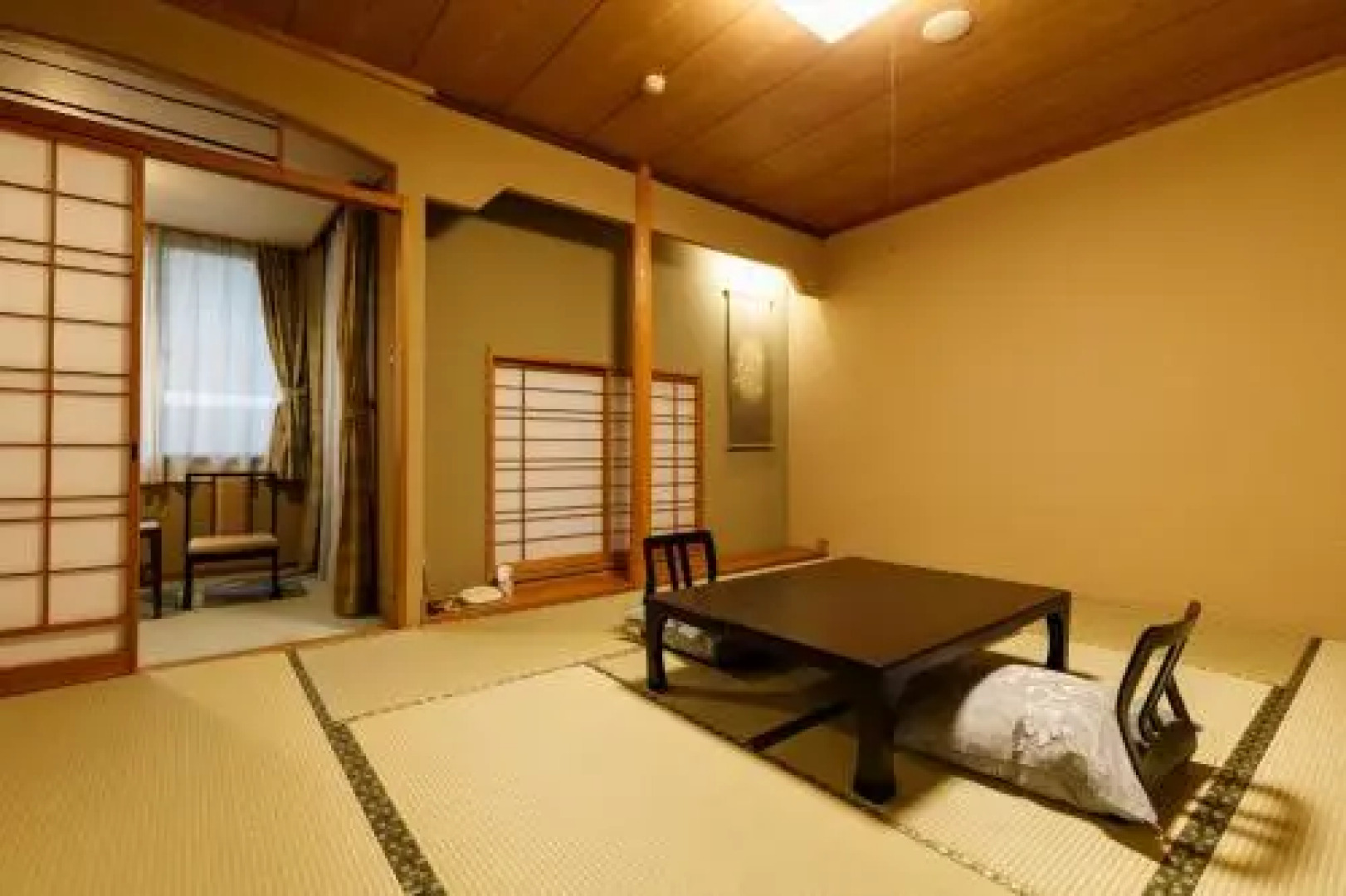 Plum Irregularity Inn Bush Warbler Bower