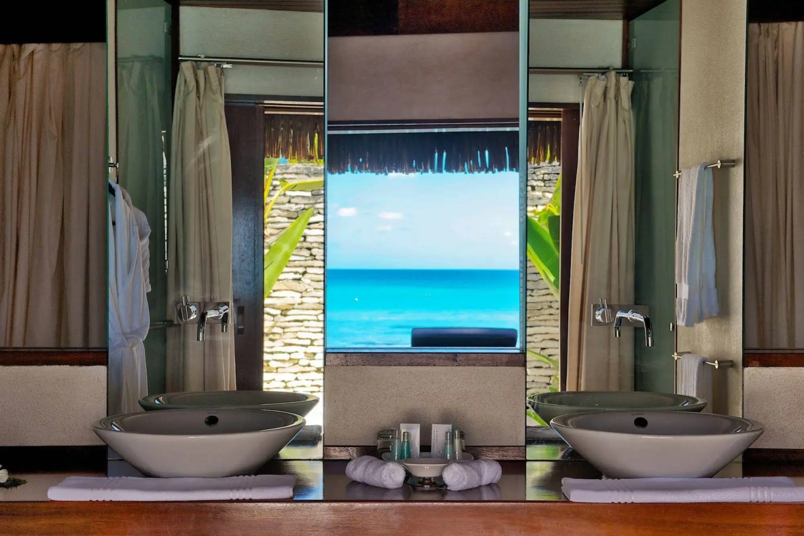 Hotel Kia Ora Resort & Spa