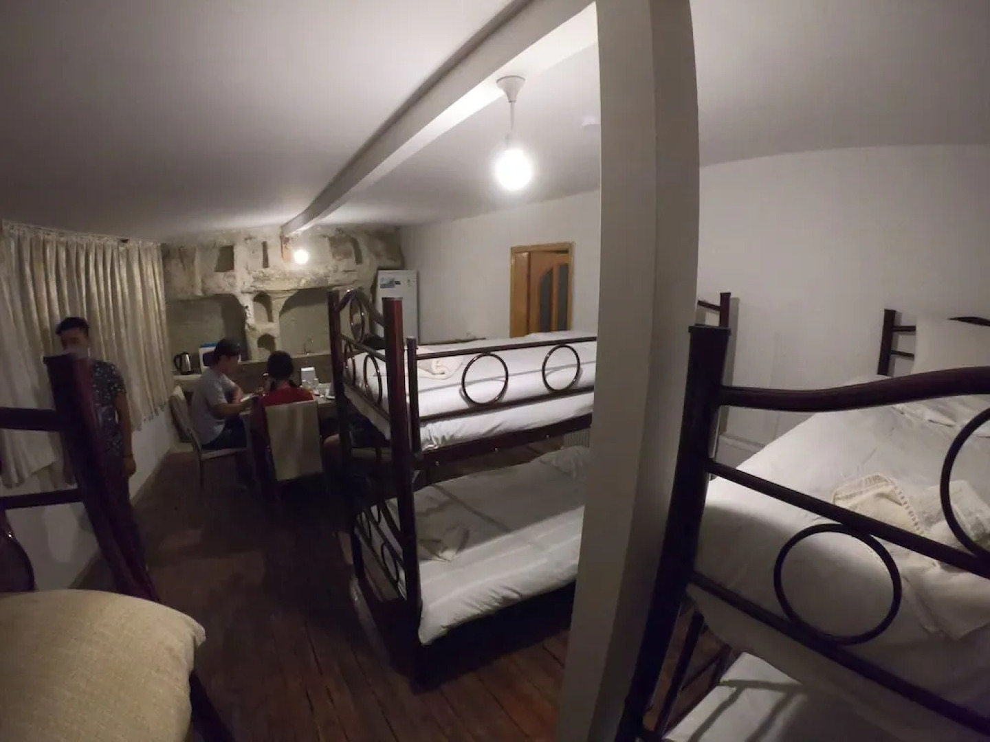 Cave seasons deluxe hotel