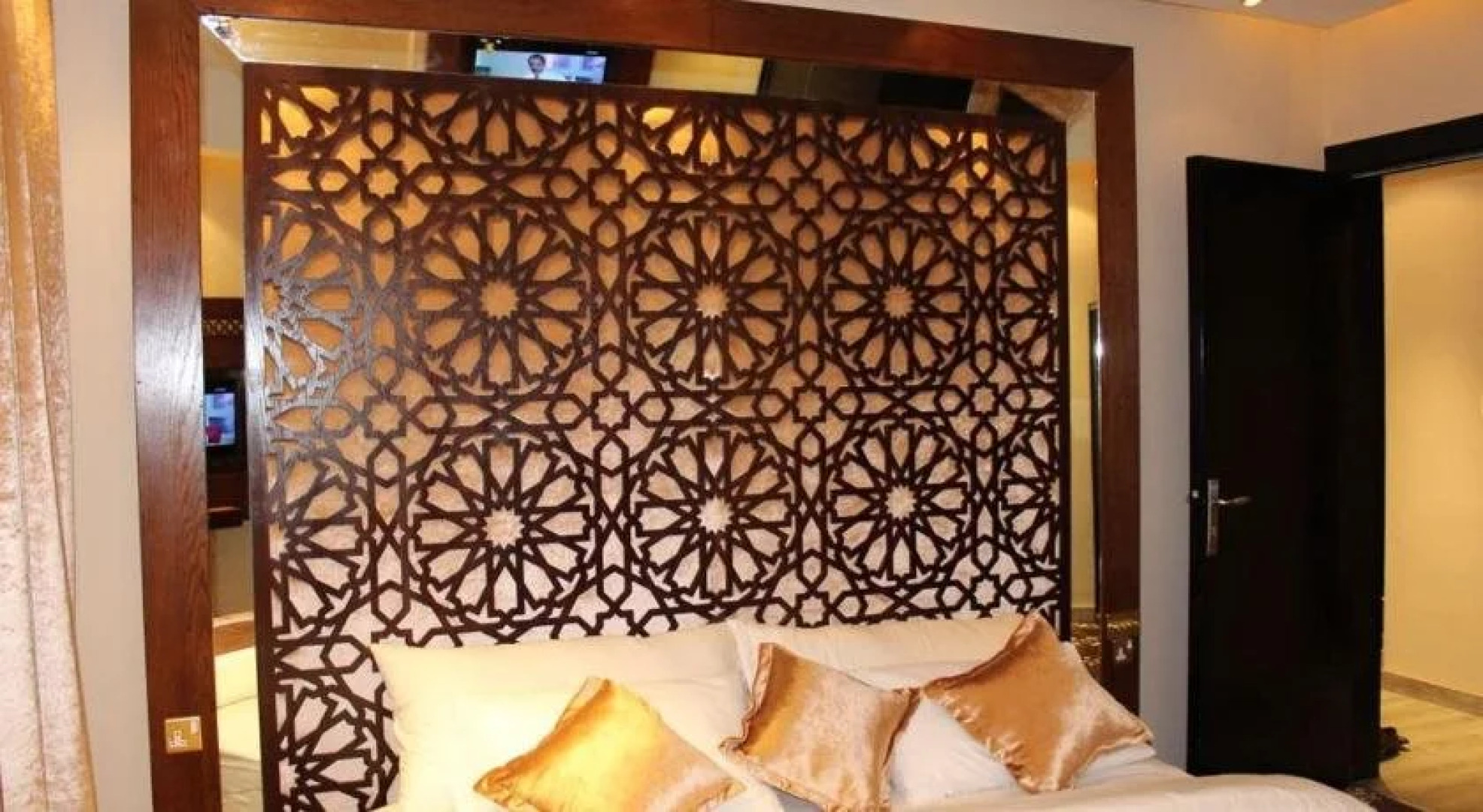 Terrace Furnished Apartments Fintas 2