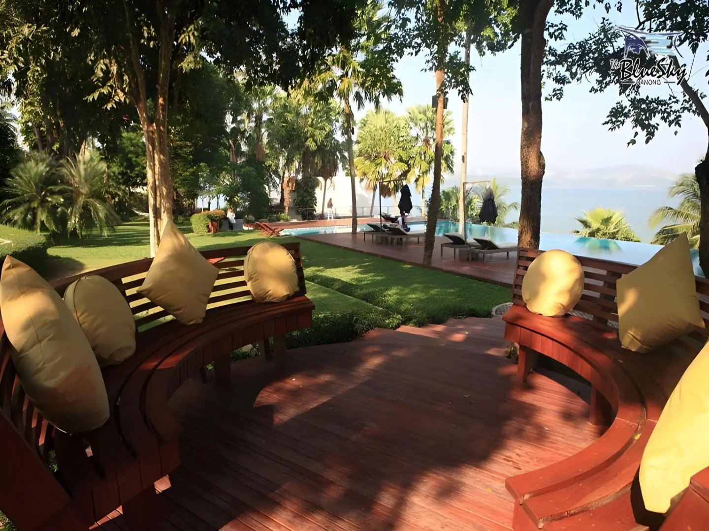 The Blue Sky Resort Ranong