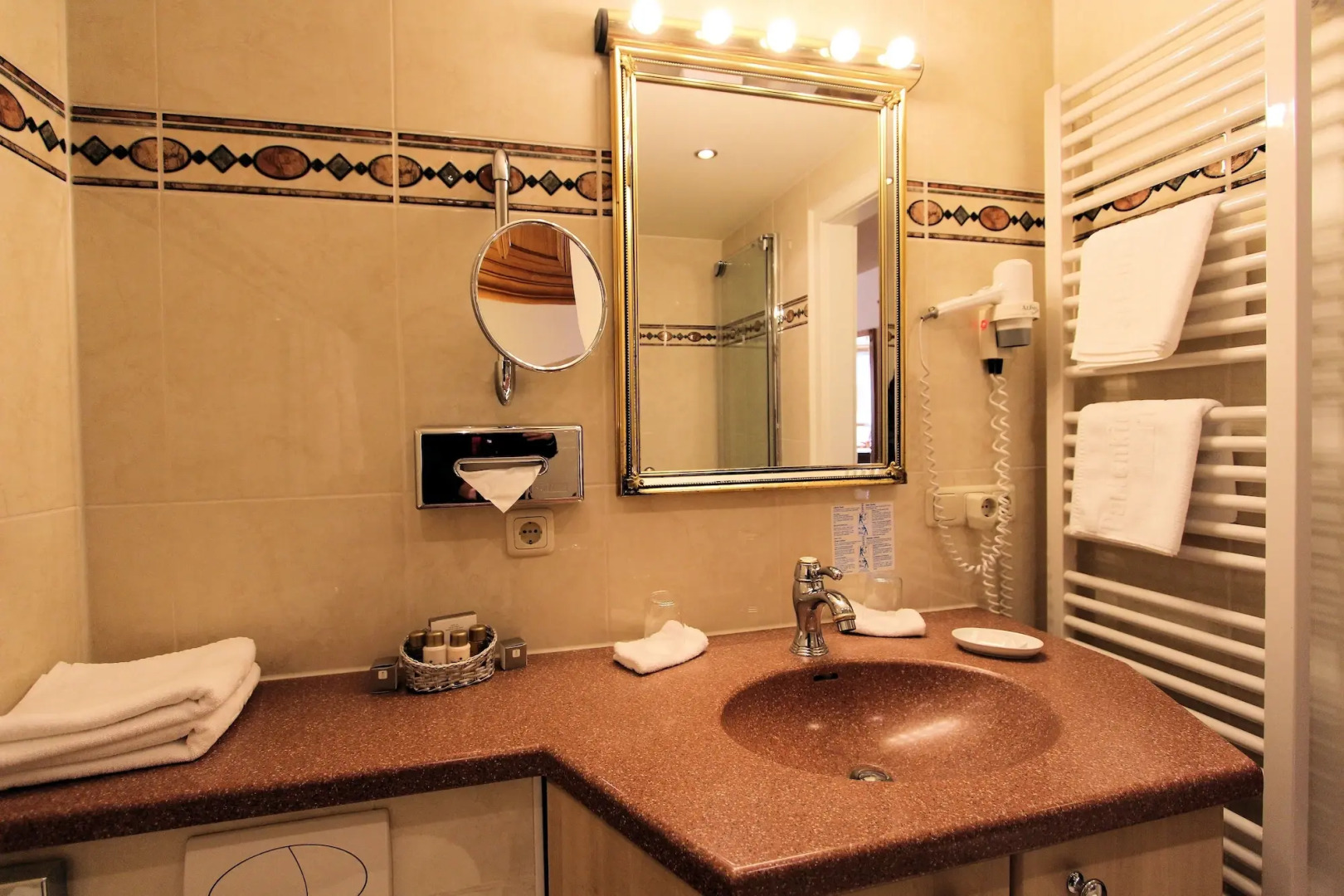 HENRI Country House Garmisch-Partenkirchen