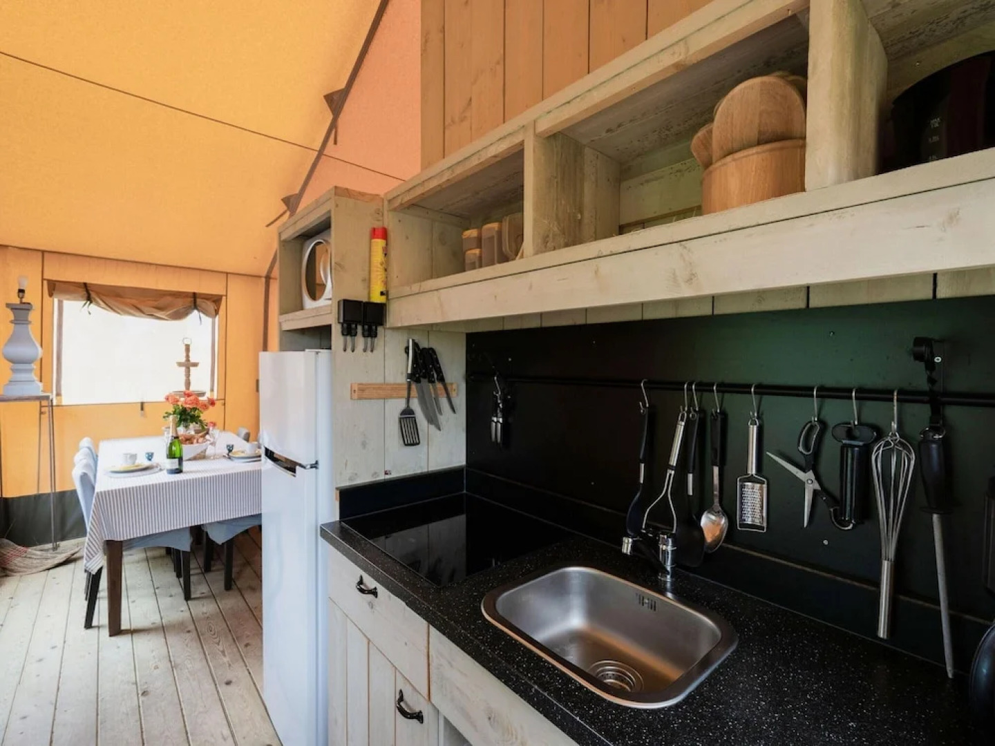 Cozy Tent Lodge in Pittem With Veranda,barbecue