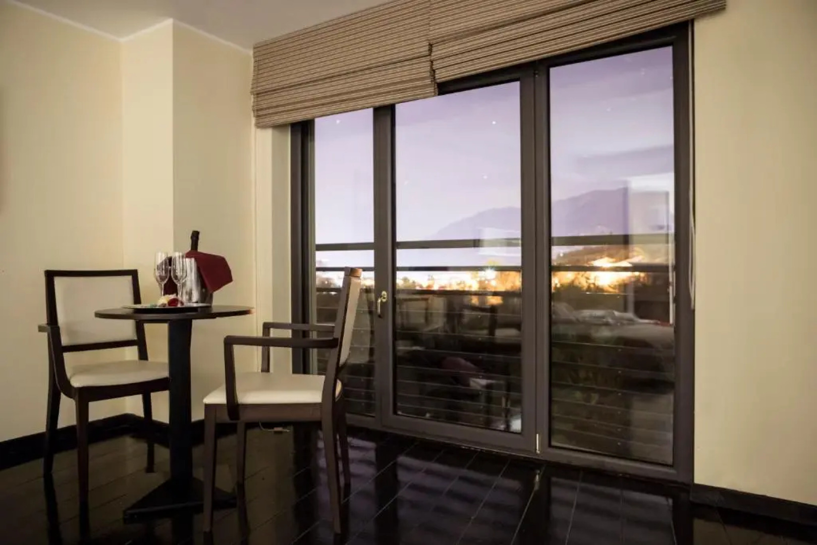 Manhattan Village Hotel