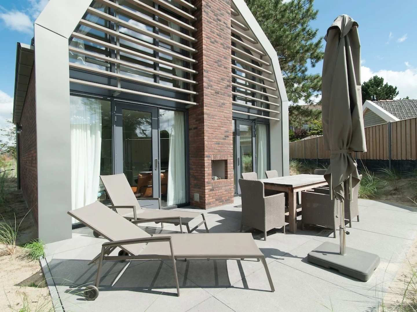 Beautiful new Villa With Sauna Surrounded by Dune Reserve Near the sea