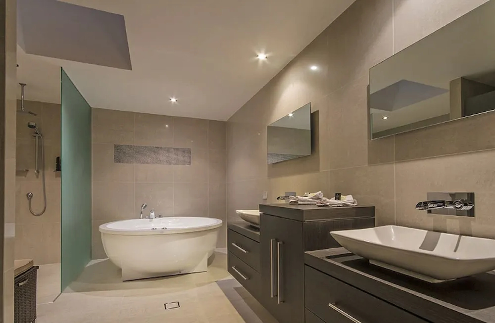 Opulence At The Cove