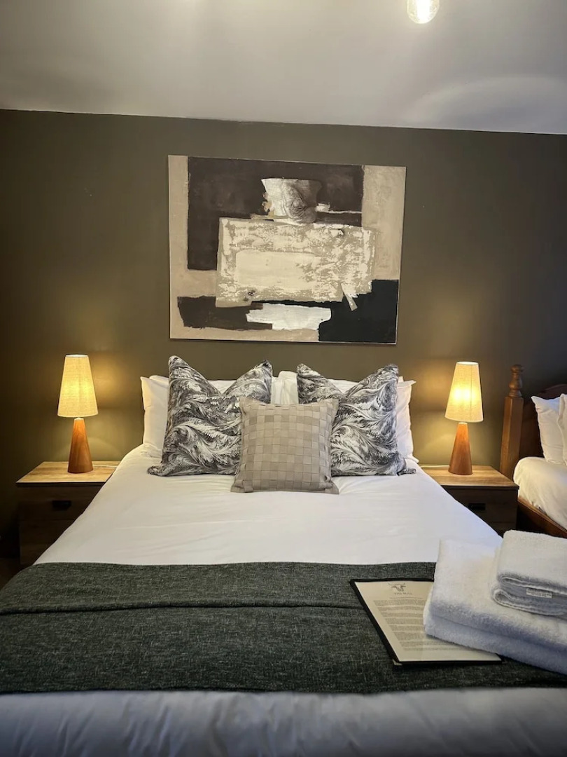 The Bull On The Green