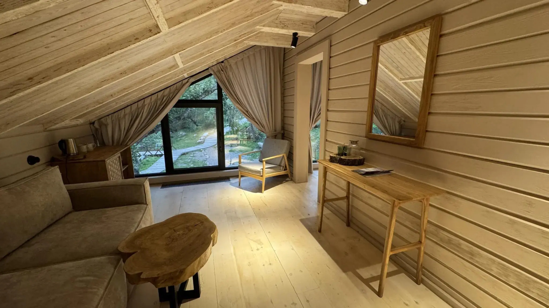 Turgensai Visitor Center (Тургенсай)