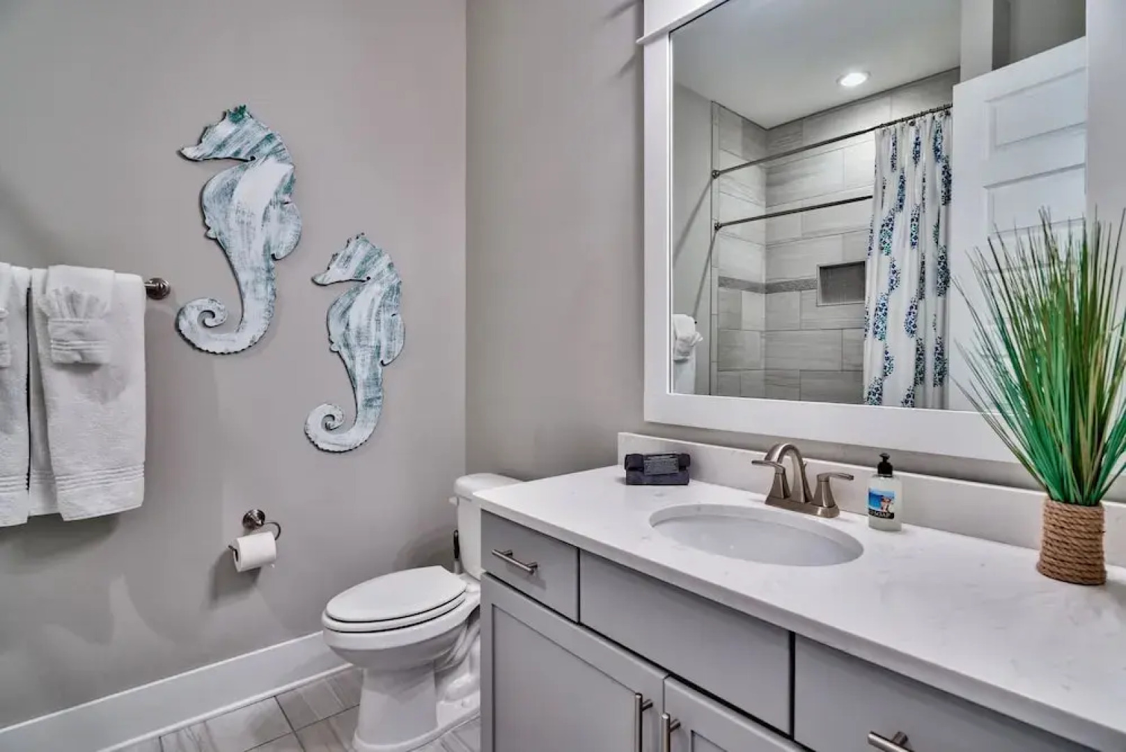 Gypsea Pearl of Prominence 3 Bedroom Condo By Coastal Dreamin