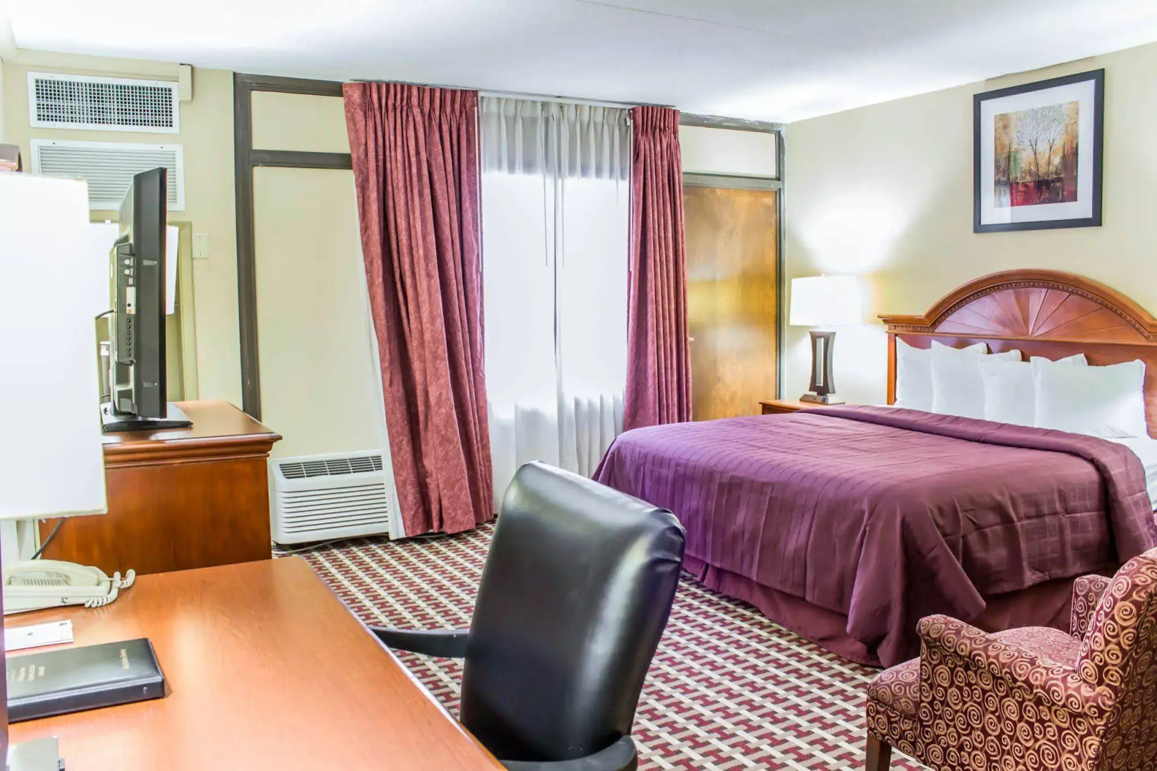 Quality Inn & Suites Fayetteville