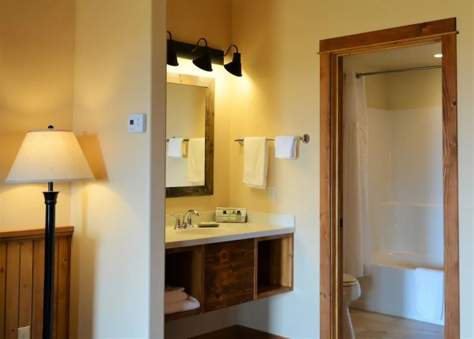 McAllister Inn & Lodging