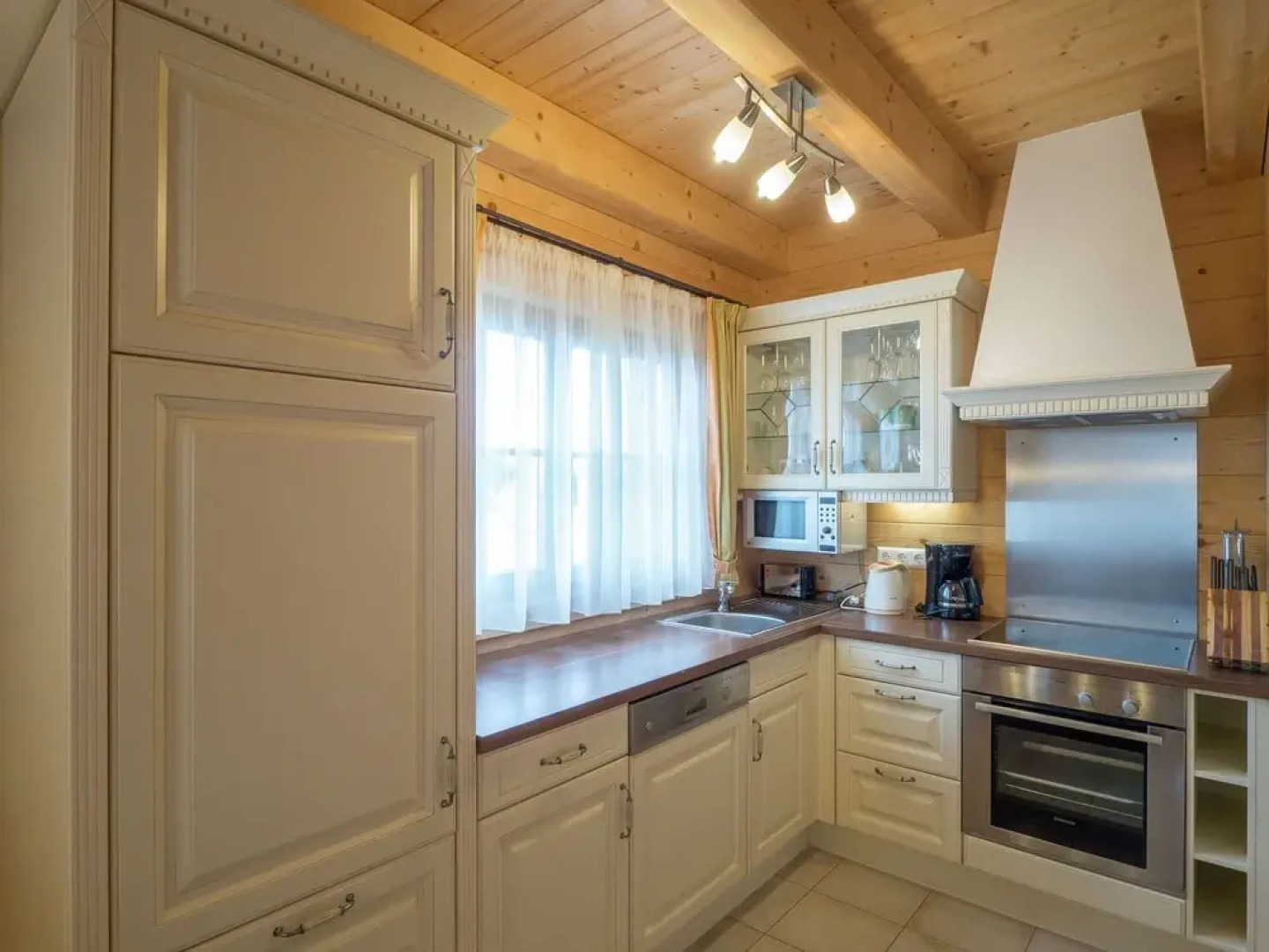 Luxury Chalet with Sauna in Koralpe near Ski Area