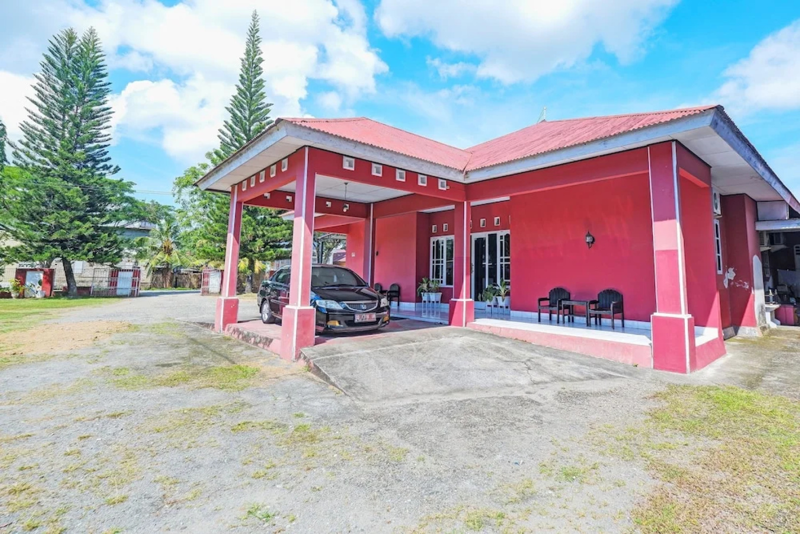 Hotel O Wisma Arwini Syariah Near Benteng Balangnipa