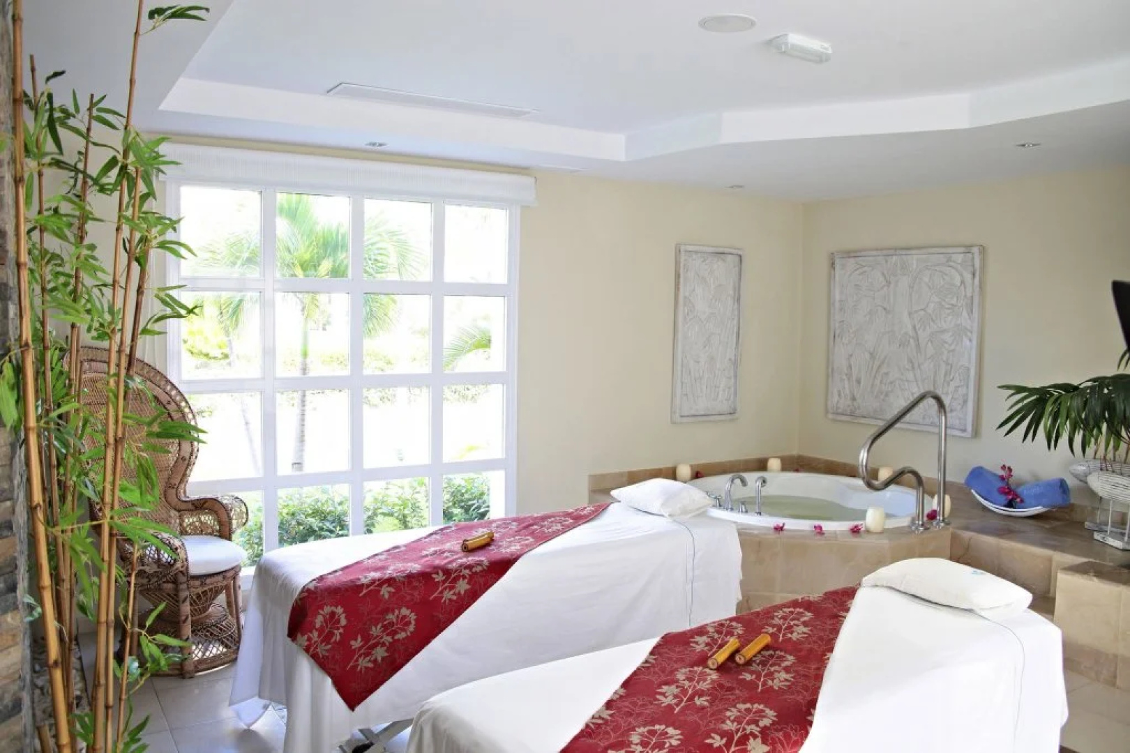 Bahia Principe Vacation Rentals-Green 3-Two-Bedroom Villas