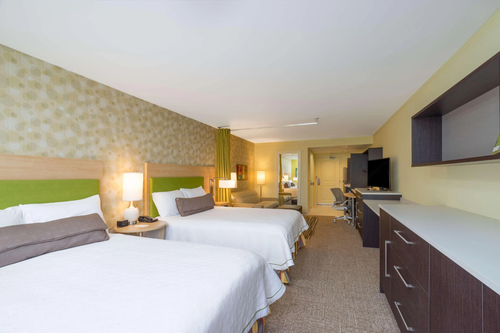 Home2 Suites by Hilton Bowling Green Hotel