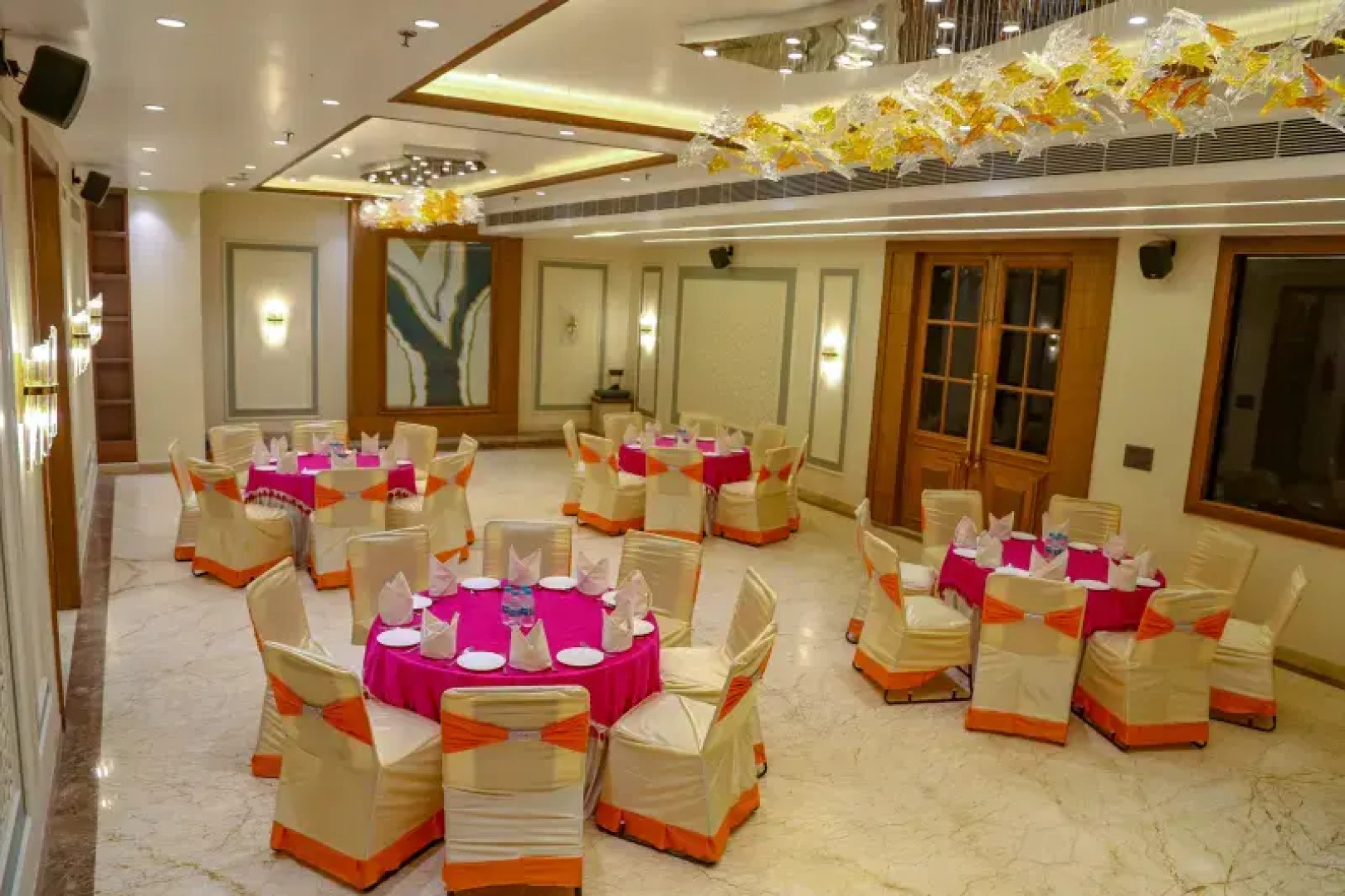 Four Leaf Hotel, Kasganj