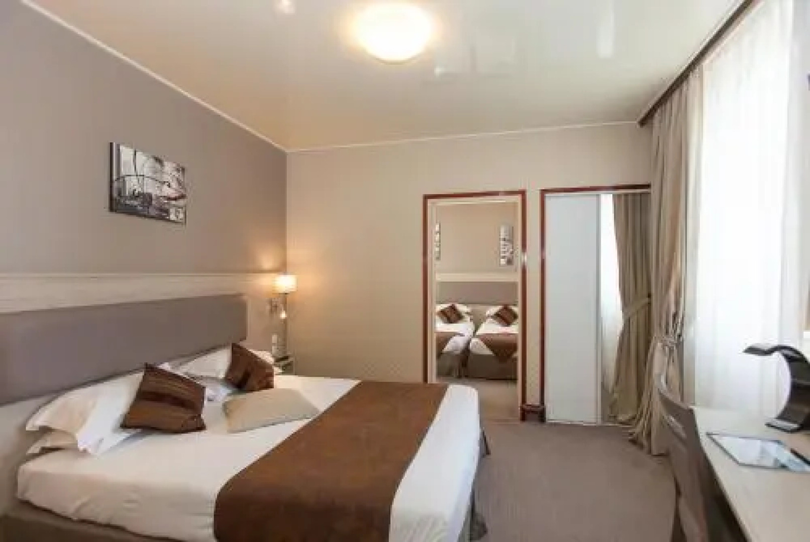 Le Médiéval - Hôtel Le Challonge