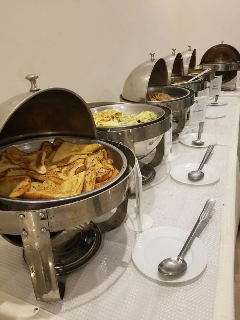 Zifan Hotel & Suites