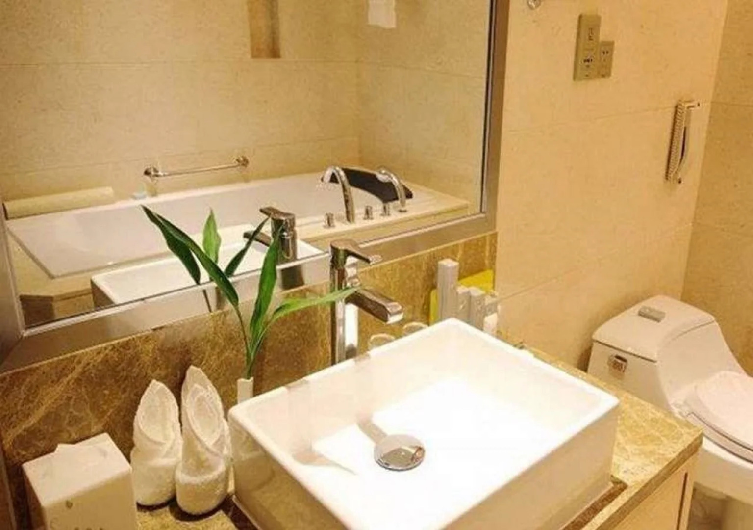 Nanning Winwin Hotel