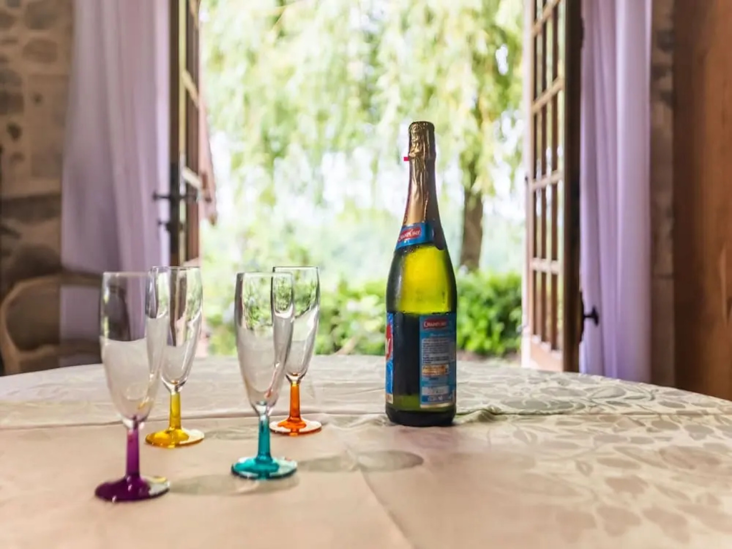 Lively Holiday Home With Private Pool