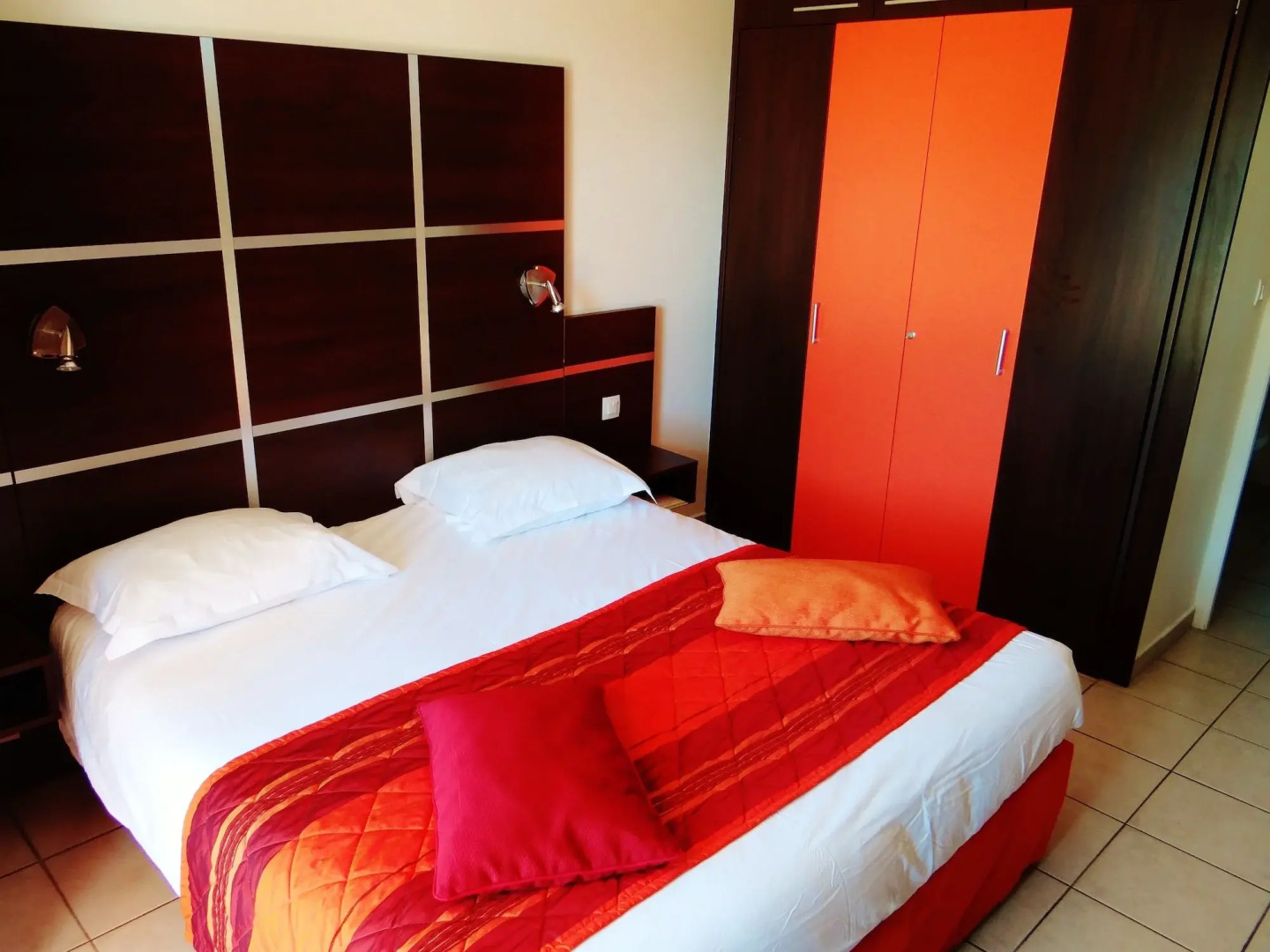 The Originals City, Hôtel Côté Sud, Marseille Est