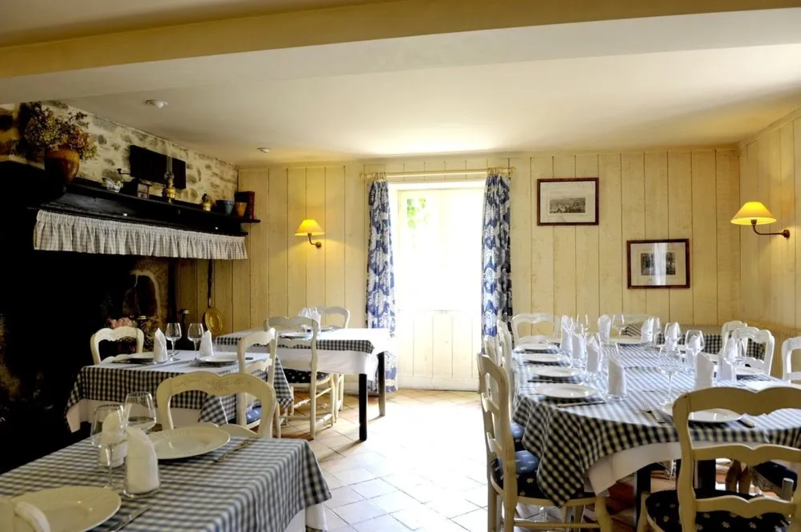 Hôtel Les Bains de Secours