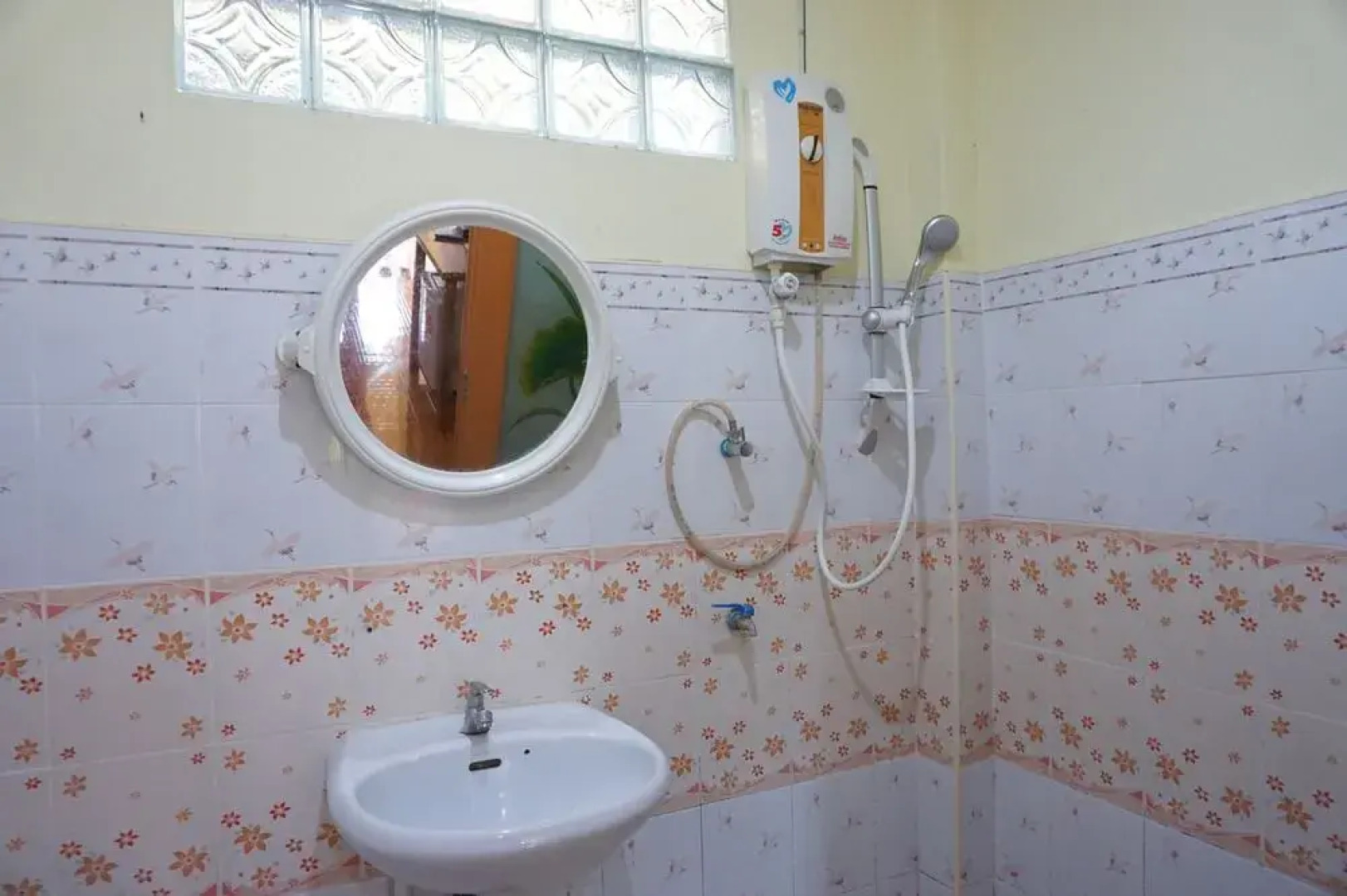 Panutda Resort Dansai