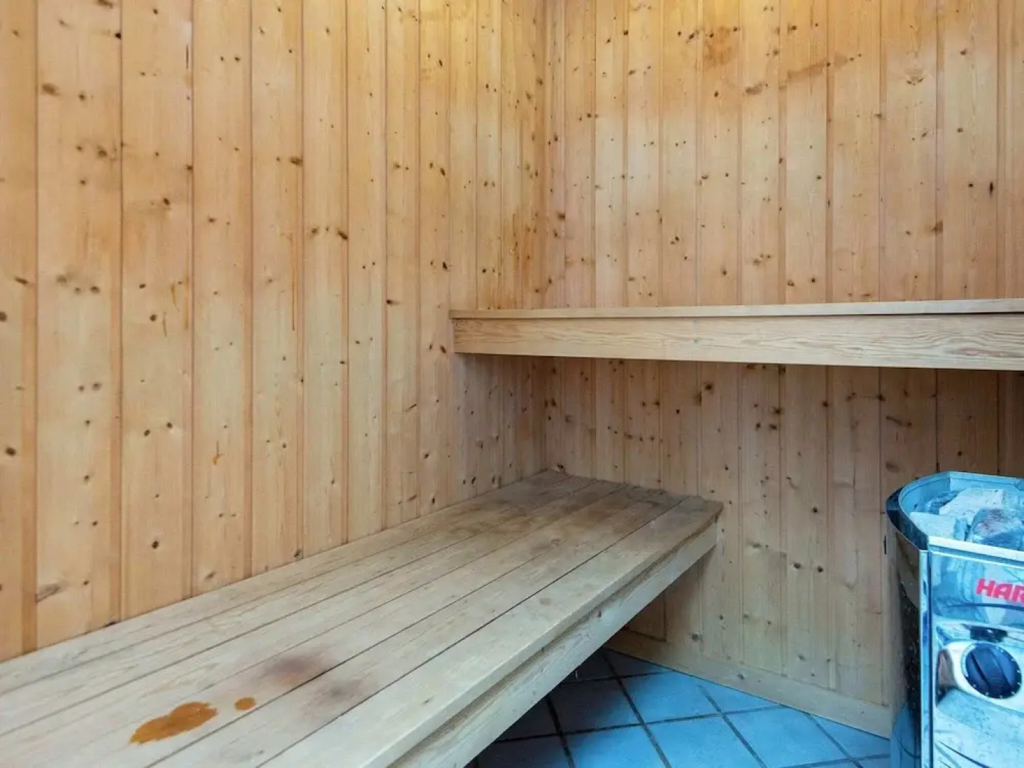 Tranquil Holiday Home in Glesborg with Hot Tub & Sauna