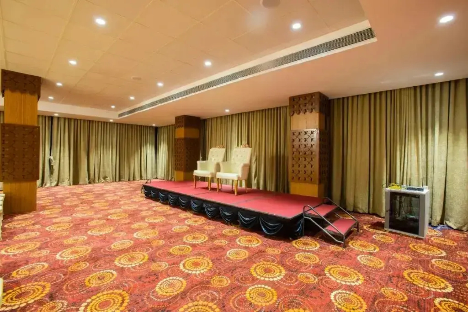 Sapphire Premium Hotel & Suite