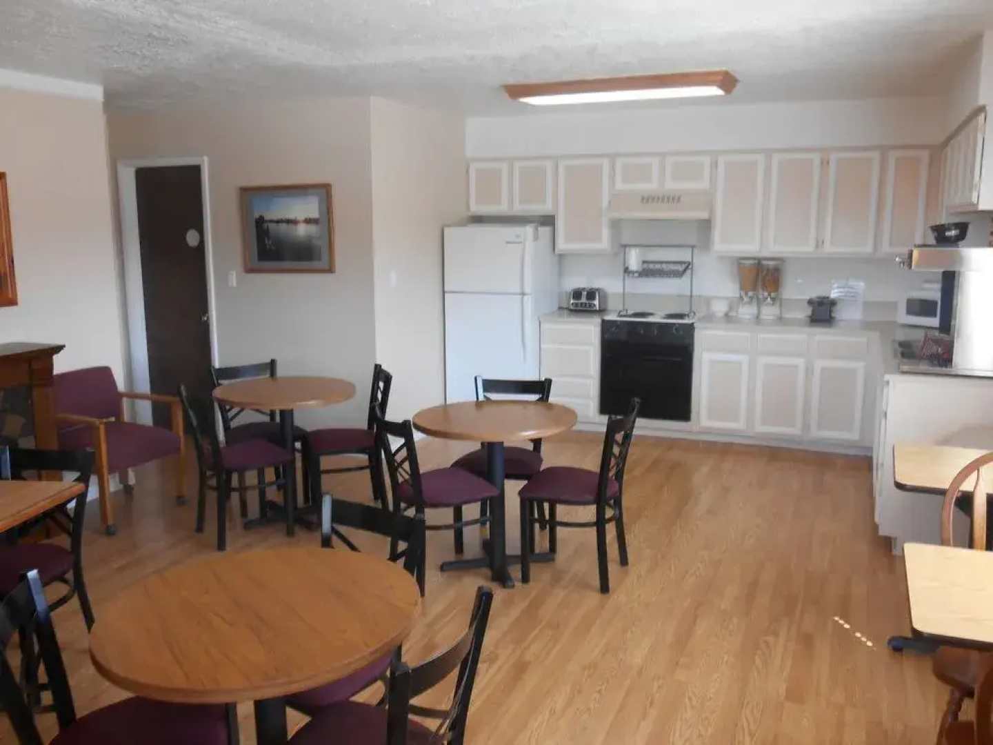 Henry's Fork Inn