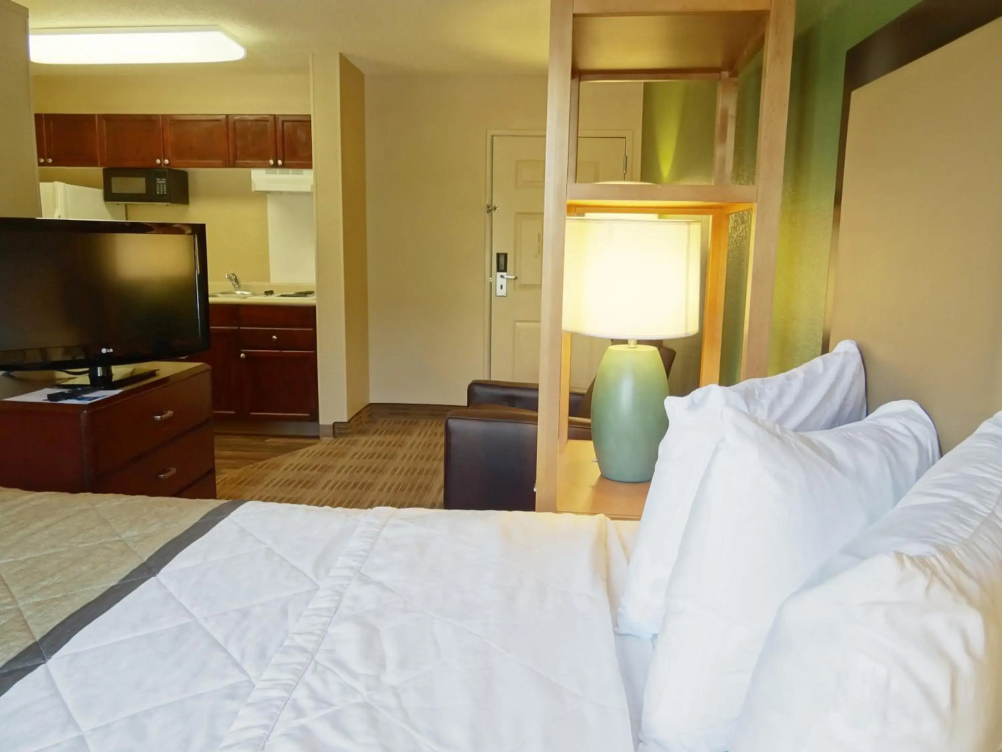 Extended Stay America Suites Kansas City Overland Park Metca