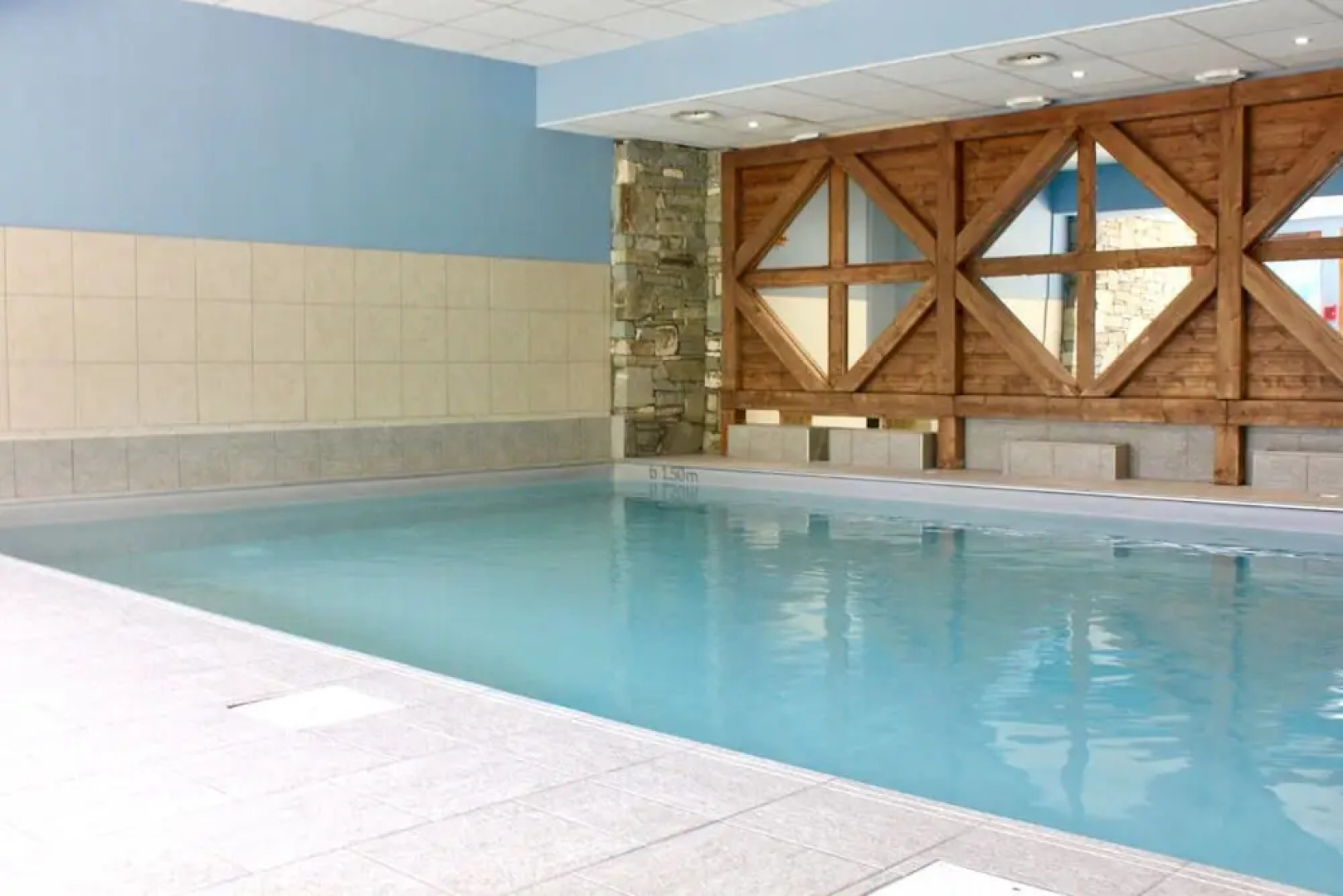 Appt 3 étoiles-Skis aux pieds-Piscine