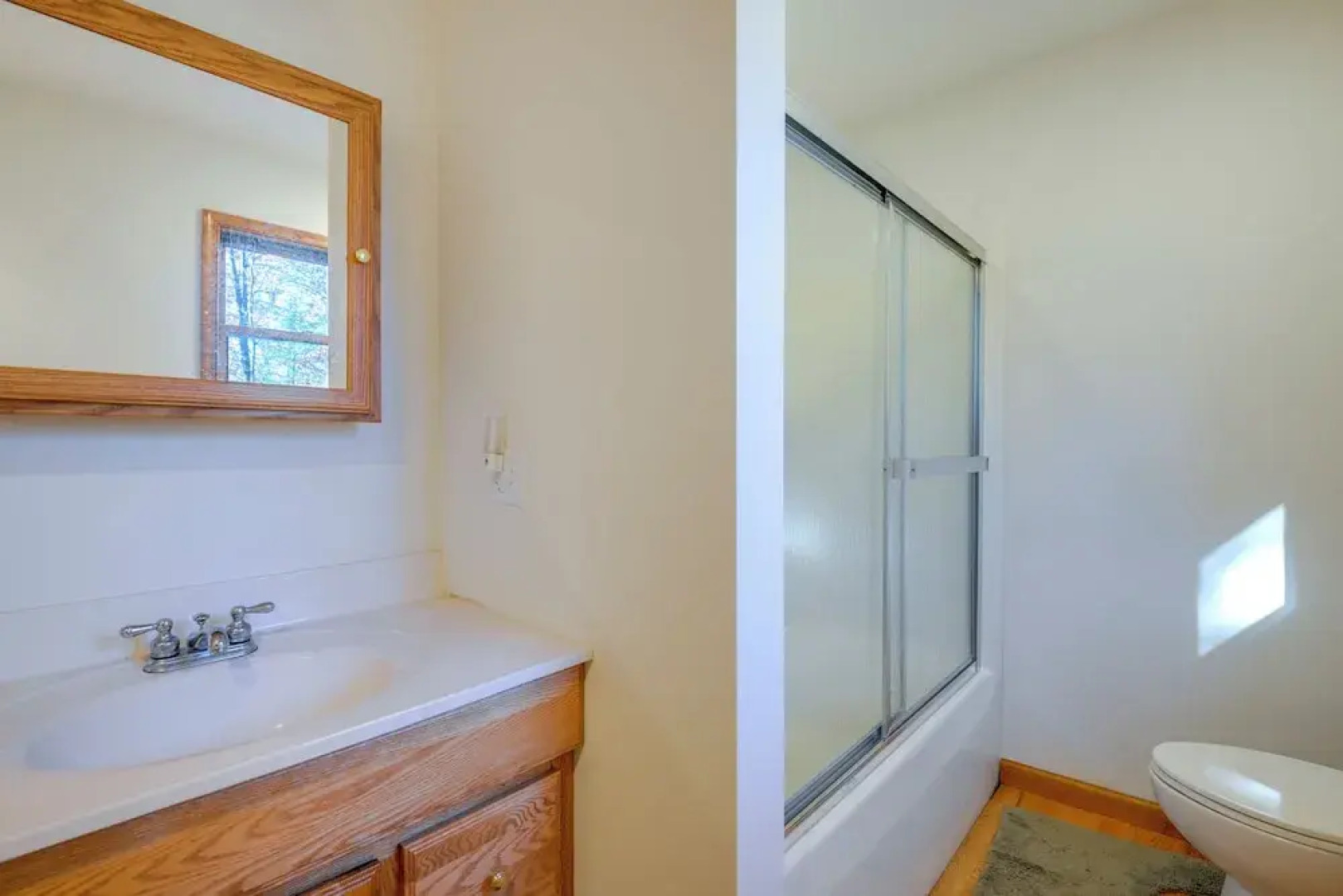 Benton Home on 50 Acres w/ Private Deck & Views!