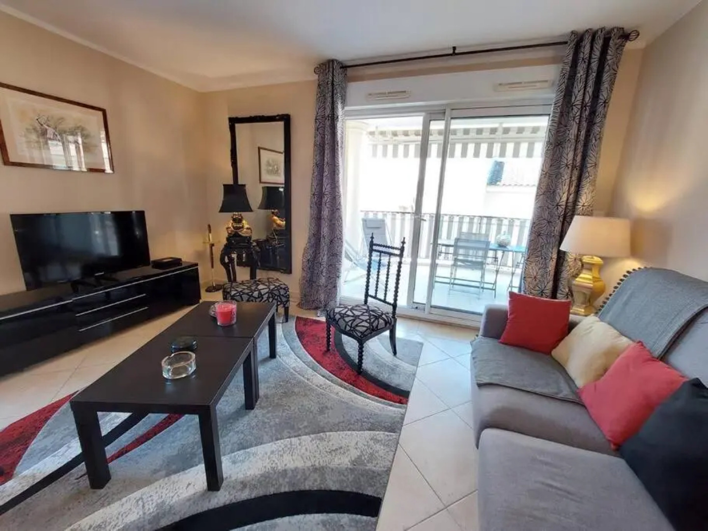 Appartement T3 agréable, proche centre et plage.