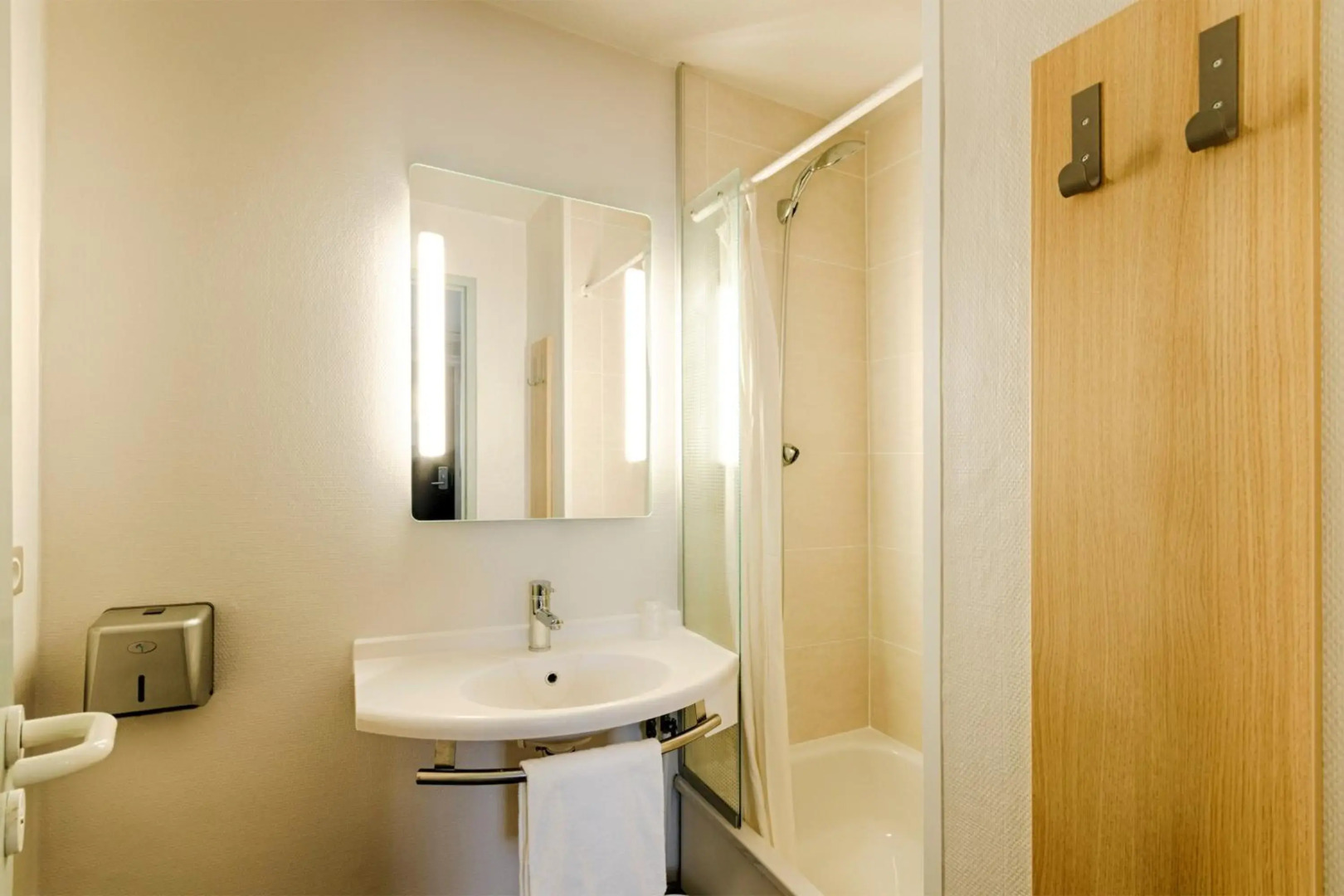 B&B HOTEL ROUEN Parc des Expos