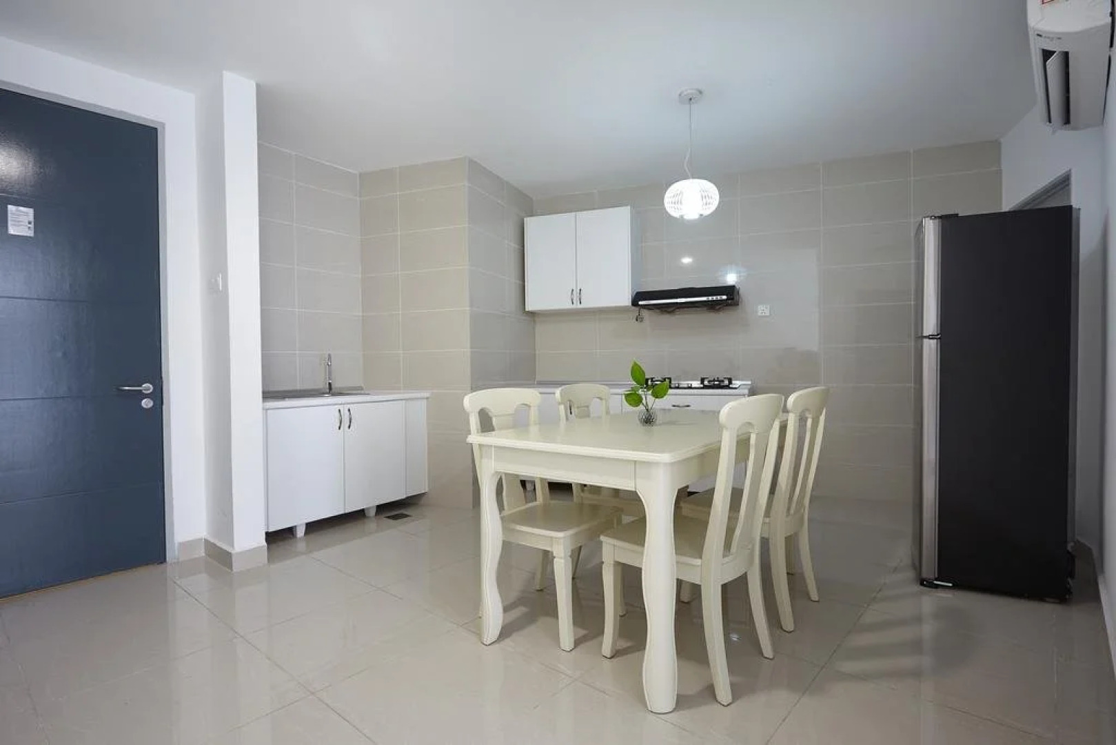 Sri Beverly Hills Near KLIA & KLIA2 & F1