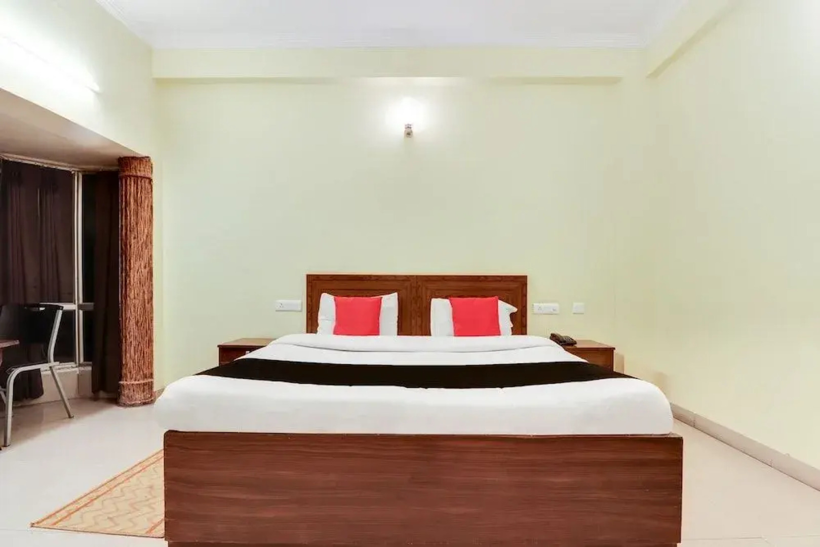 Capital O 43516 Dream World Resort