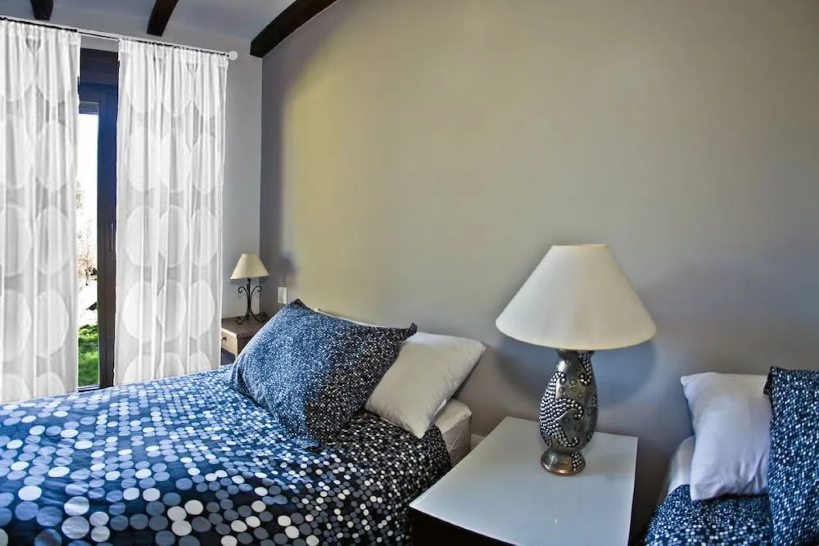 Apartamentos El Roble