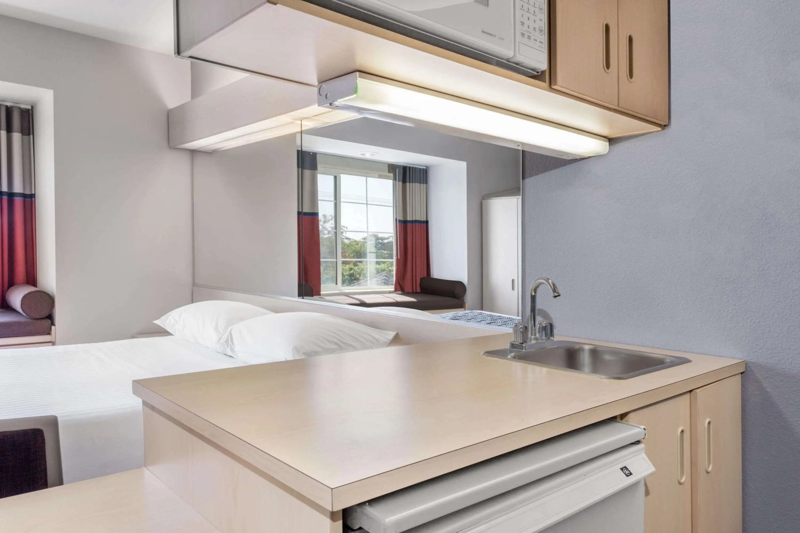 Microtel Inn & Suites by Wyndham Modesto Ceres