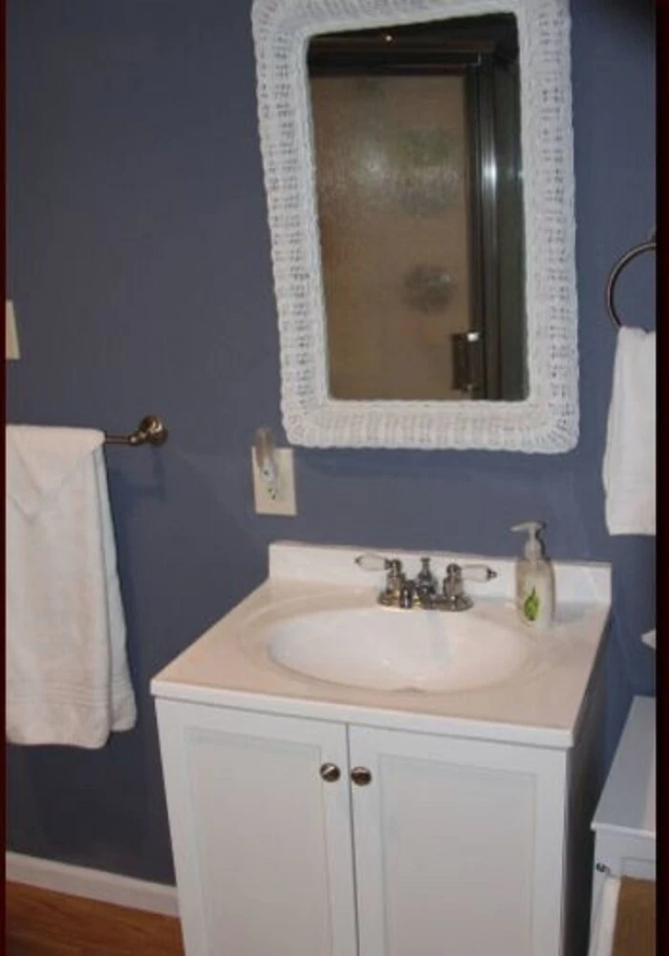 Victorian Country Inn B&B LLC