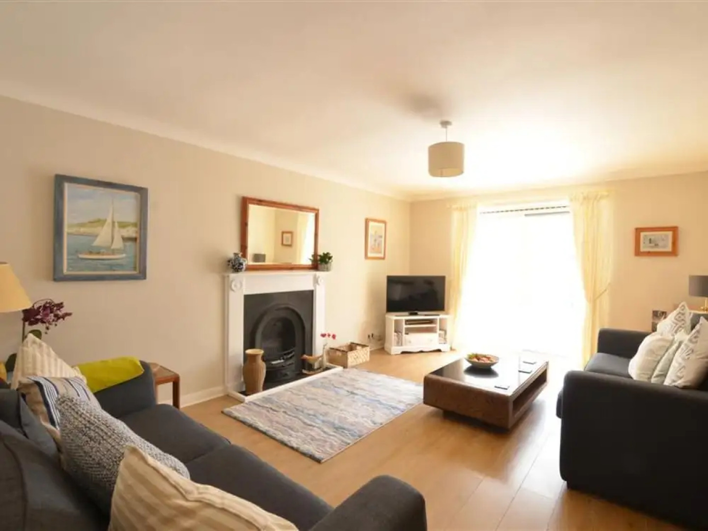 Modern Holiday Home in Reydon With Garden