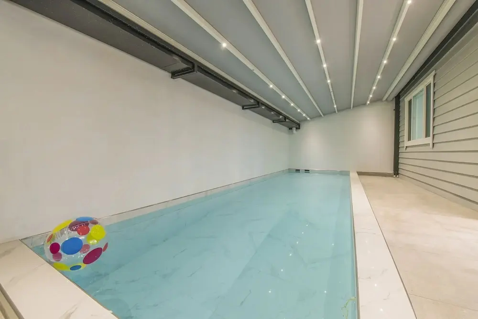 Road 26 Pool Villa