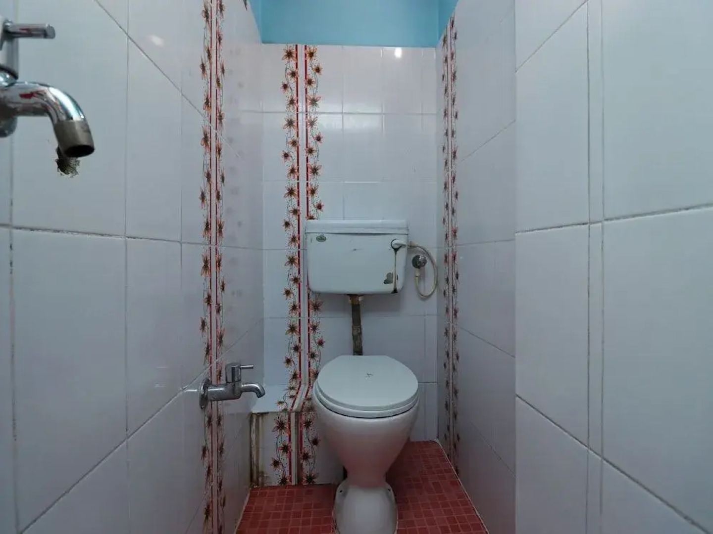 New Hotel Shivam by OYO Rooms