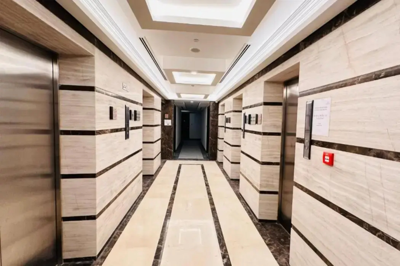 Luxury Spacious Apartment Near Downtown with Balcony and Free Parking by Belvilla