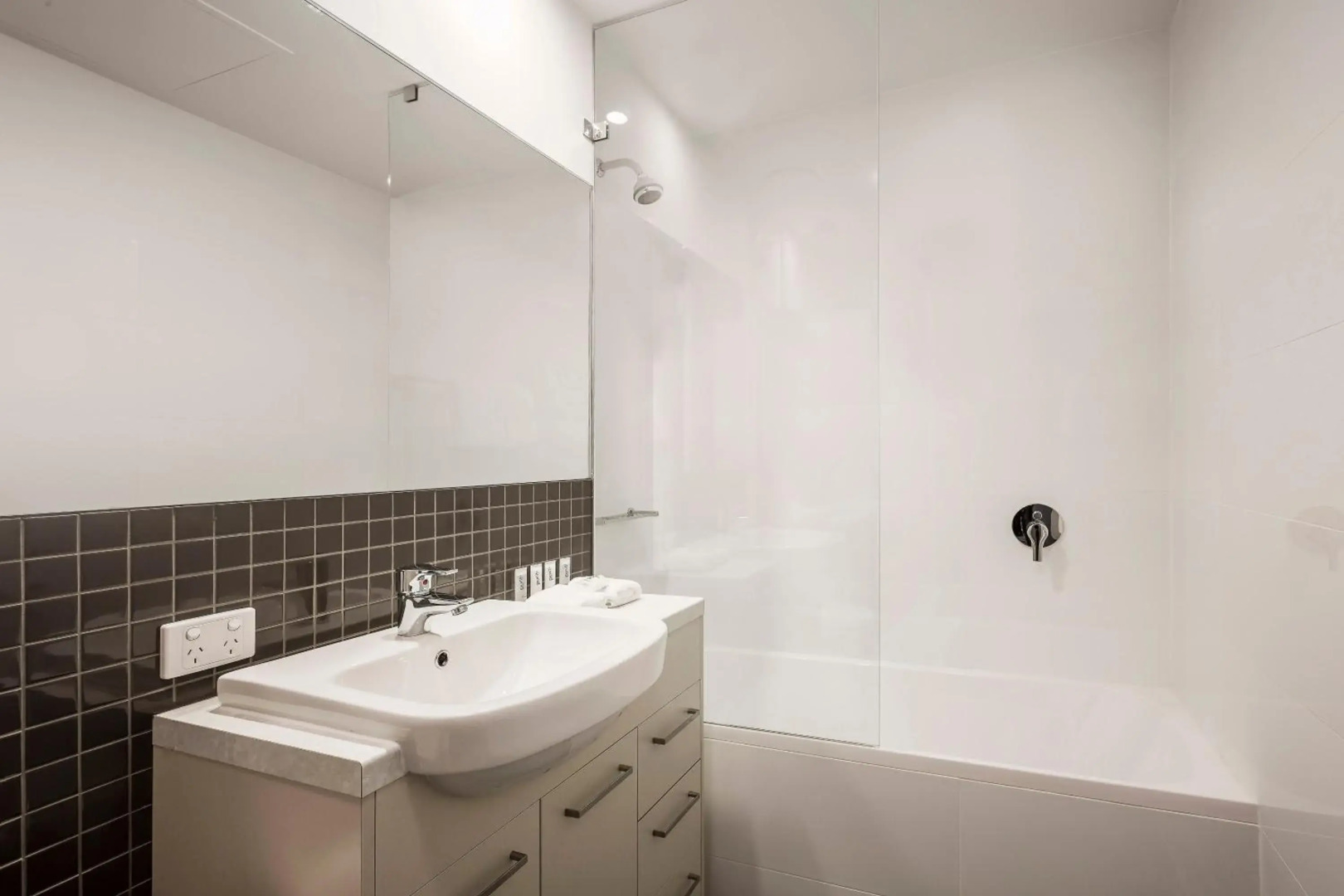 Quest King William South