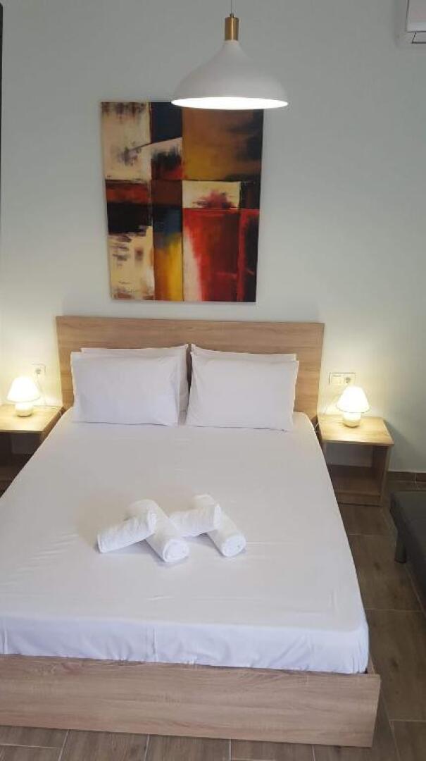 Thomas House near the beach