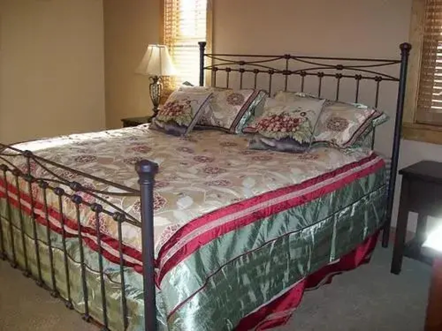 Steelhead Custom 24 4 Br Home by RedAwning