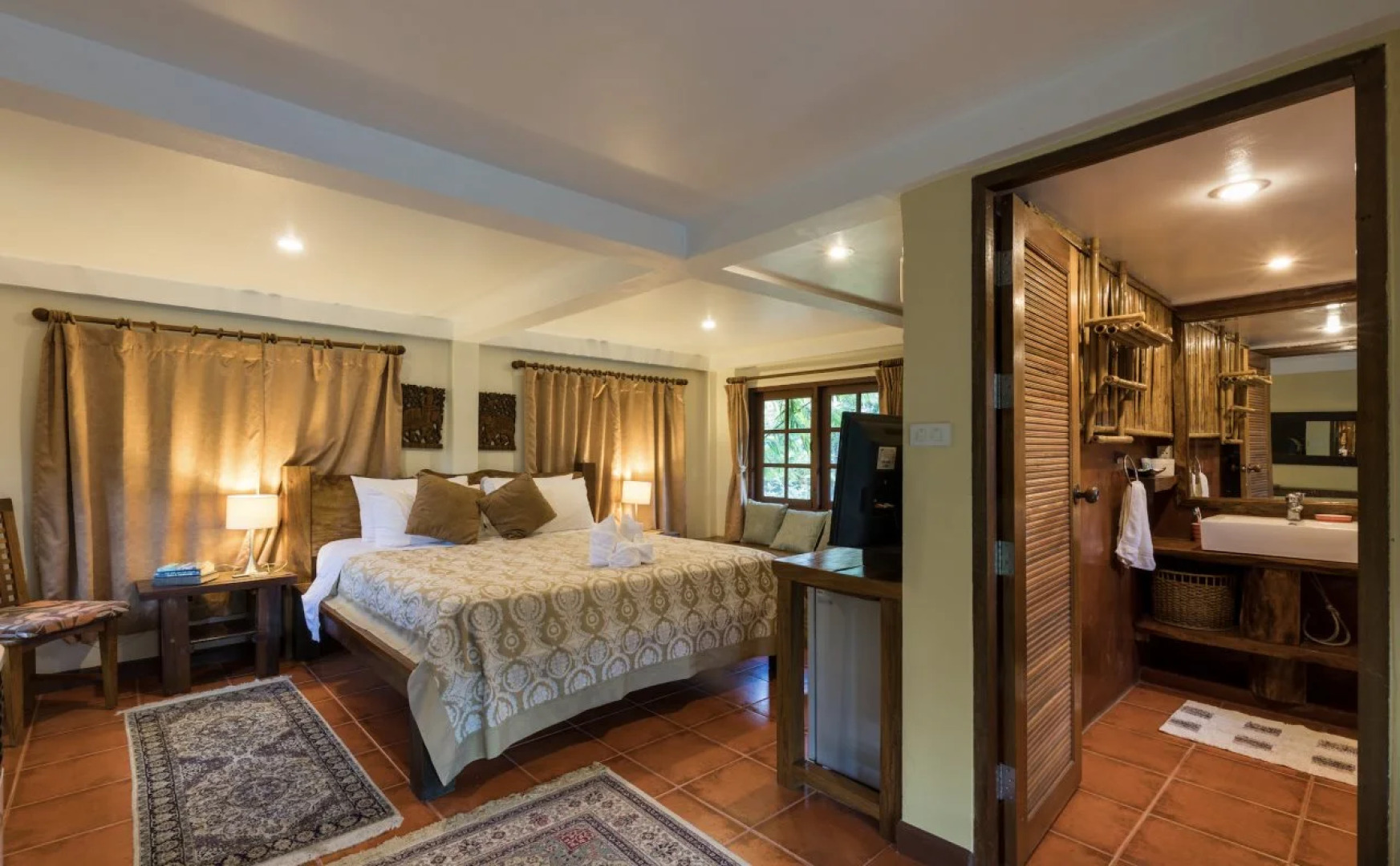 Frog and Catfish Country Inn